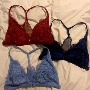 3 Victoria secret bras